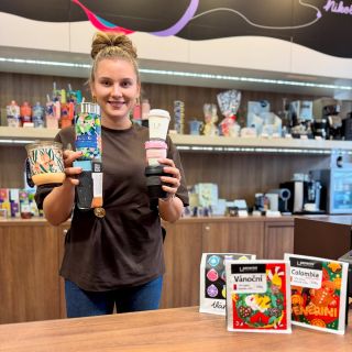 🔥 Dnes u nás probíhá AKCE – káva do vlastního hrnečku ZDARMA! ☕️💥 Rozhodně to nikdo nezneužívá a dává si jen jednu...