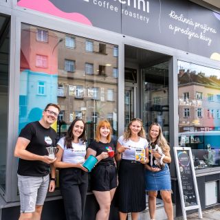 Tento víkend to bude vonět kávou a my u toho samozřejmě nebudeme chybět! ☕️✨ Prague Coffee Festival je tady a vy nás...