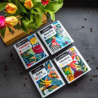 ☕✨ 2. 2. 2026 máme otevřeno! ✨☕ Jsme tu pro vás 8:30–17:00 💛 Zastavte se: ☕ na kafe 🛍️ pro kafe domů 💬 nebo třeba jen na...